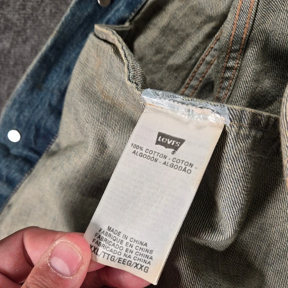Vintage Y2K Levi's Denim Trucker Jacket Mens XXL Blue Button Up Distressed Faded - Picture 4 of 12
